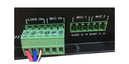 北京德威跟蹤錄播一體機(jī)